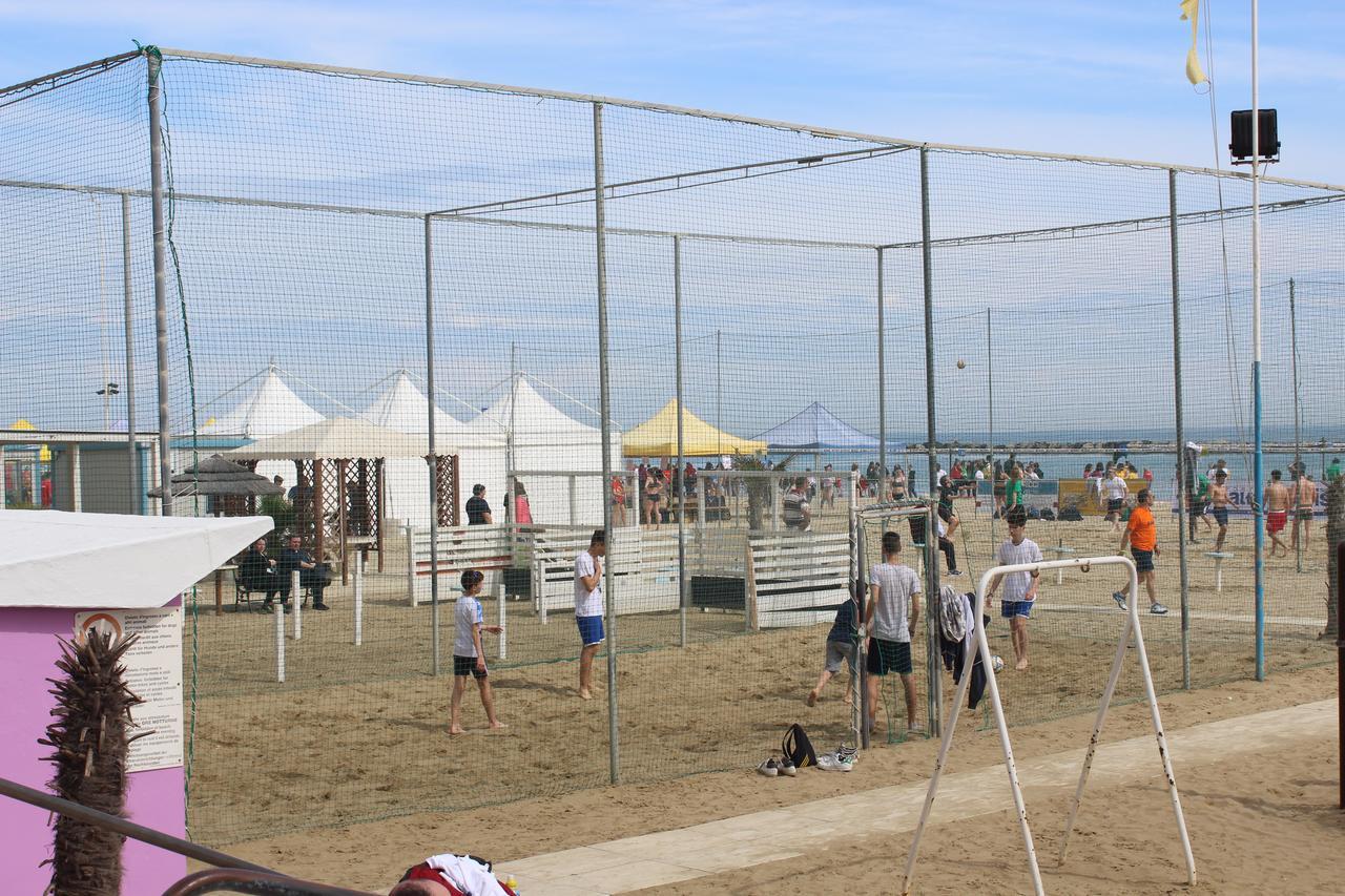 Hotel La Pergola Bellaria-Igea Marina Eksteriør billede